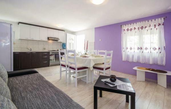 Holiday Home Rudelic Lukovo Šugarje Eksteriør bilde